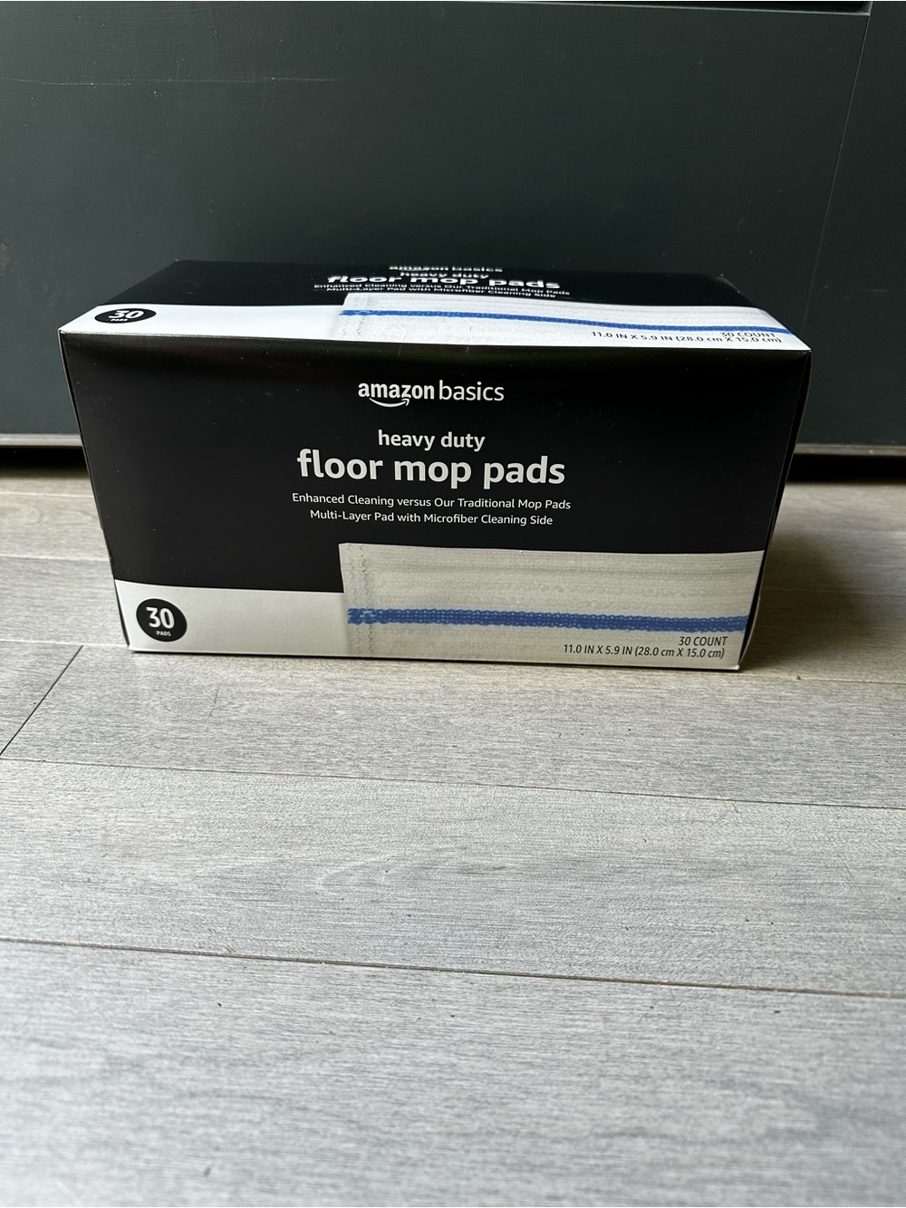 Amazon Basics Heavy Duty Disposable Floor Cleaning Mopping Pads with Absorbent